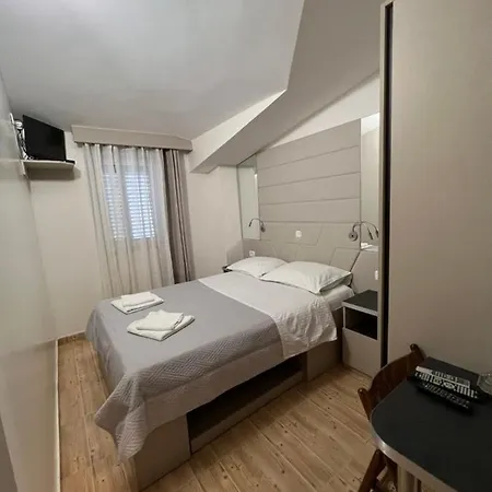 Simoni Apartmán *