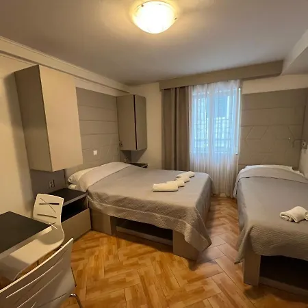 Апартаменти Simoni